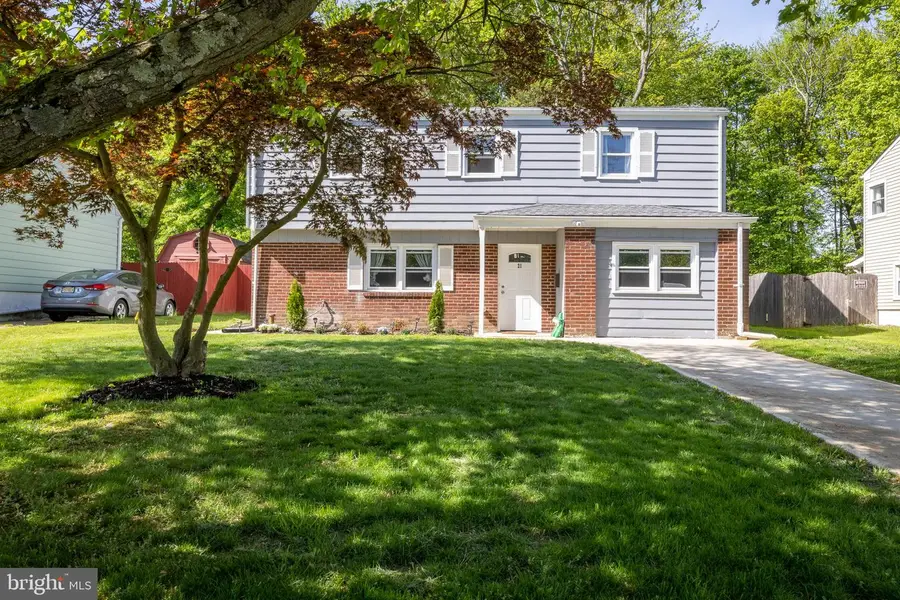 21 Dixmont Ave, Trenton, NJ 08618 - #2