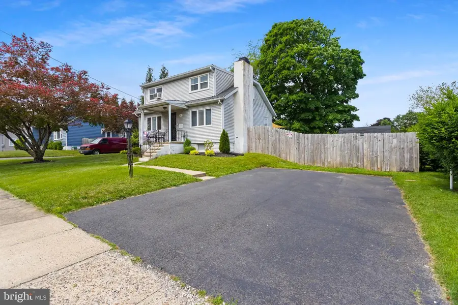 61 Mcadoo Ave, Hamilton, NJ 08619 - #3