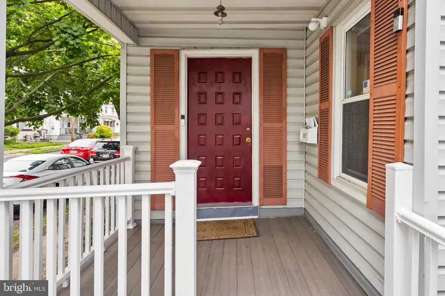 697 S Olden Ave, Trenton, NJ 08629 - #2