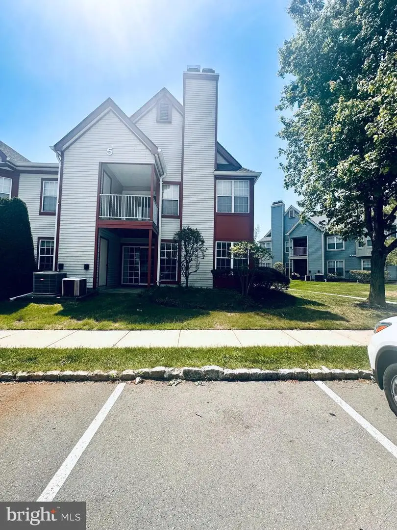 51 Andover Pl, Robbinsville, NJ 08691 - #3