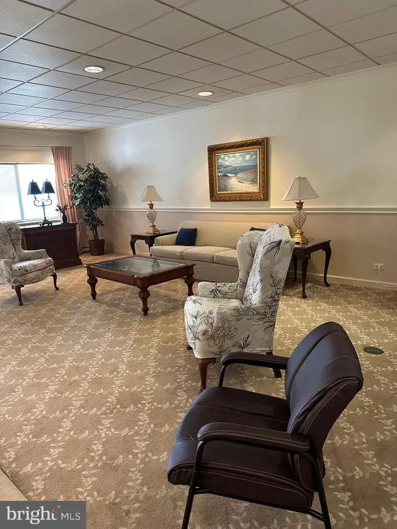 860 Lower Ferry Rd #2 O, Ewing, NJ 08628 - #3