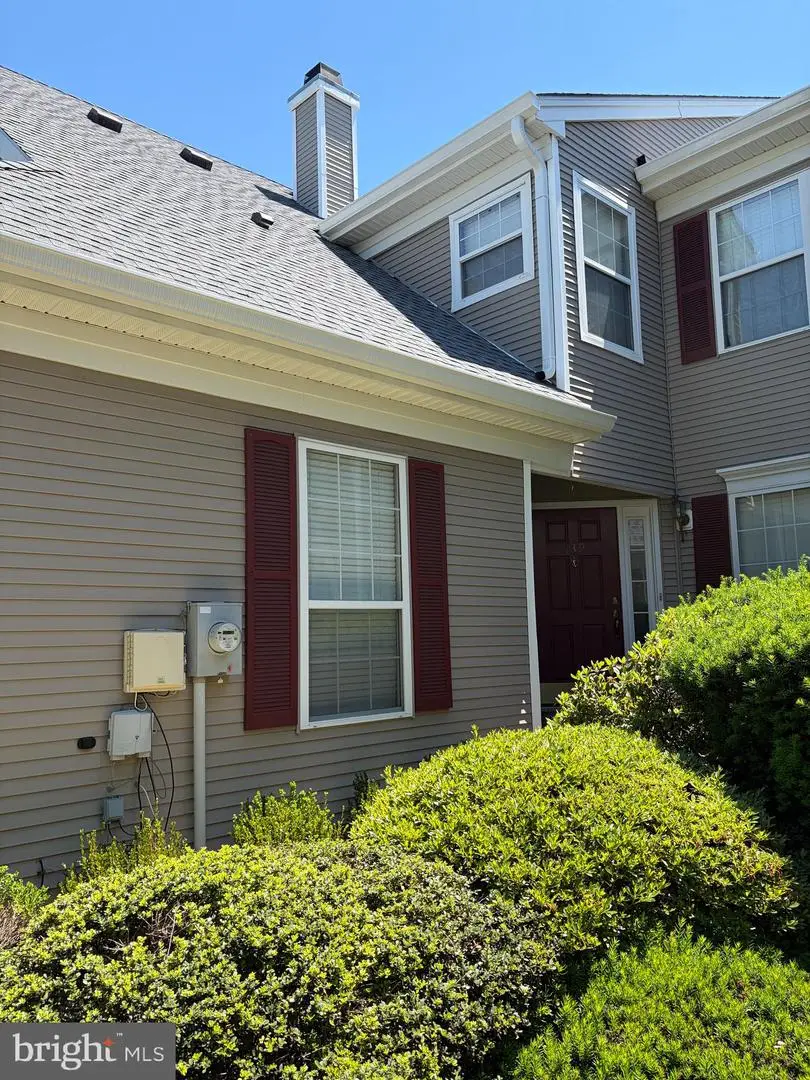 139 Coburn Rd, Pennington, NJ 08534 - #2