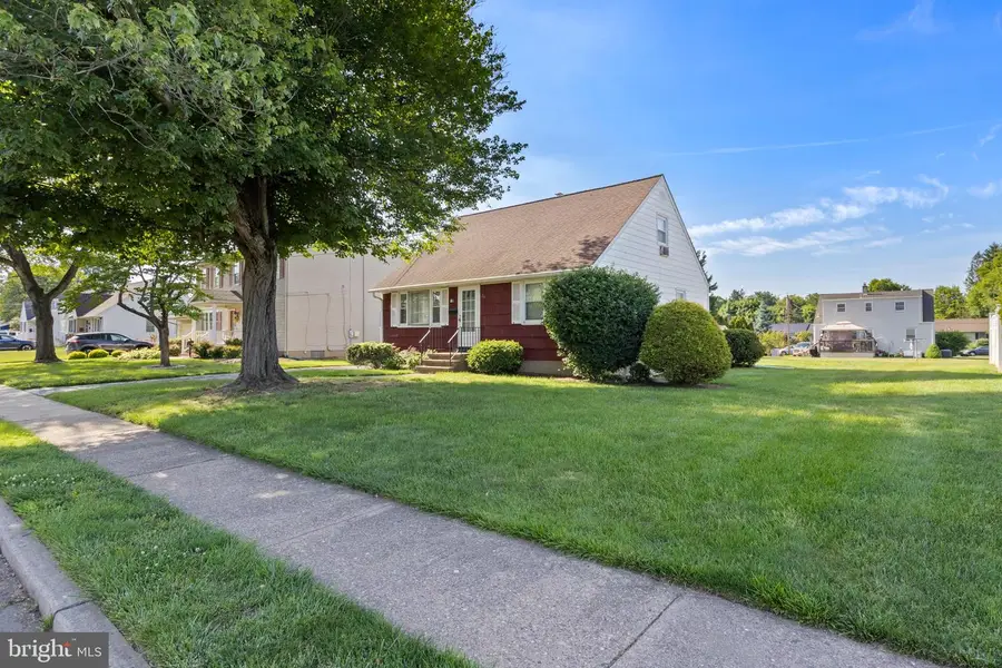 20 Doreen Rd, Hamilton, NJ 08690 - #2