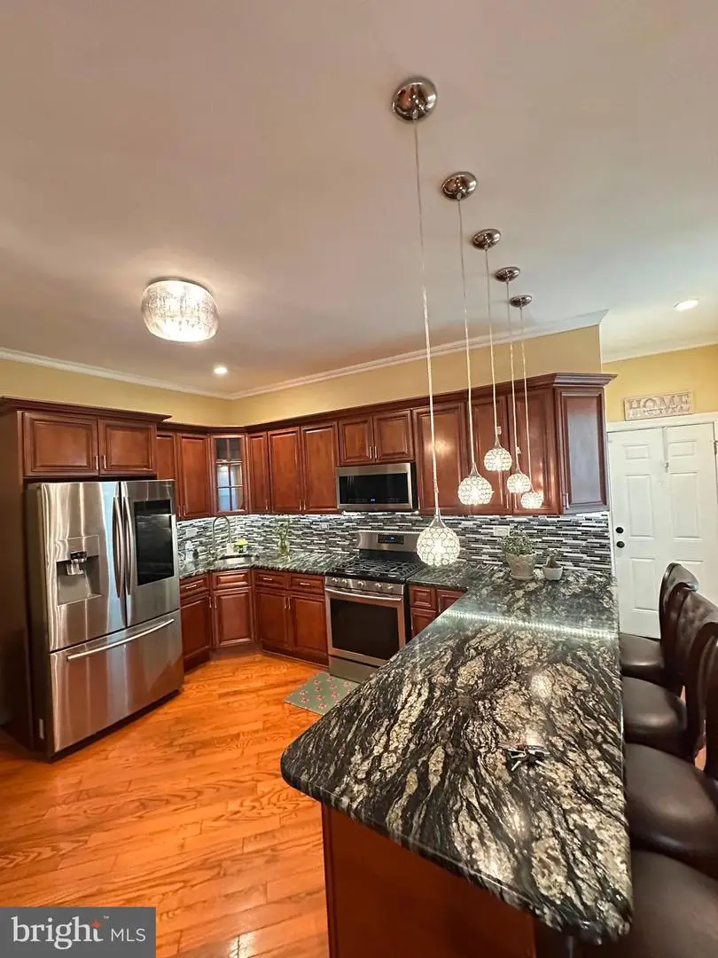 717 Hamilton Ave, Trenton, NJ 08629 - #1