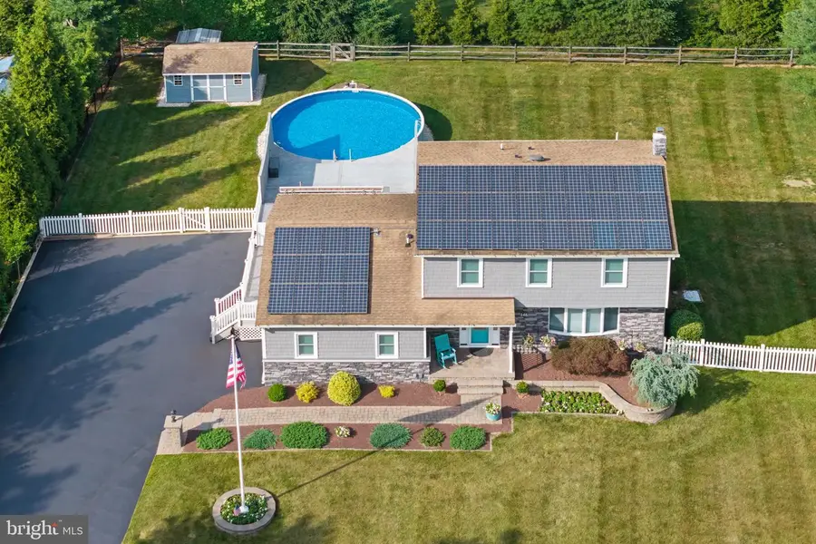 146 Hankins Rd, Hightstown, NJ 08520 - #3