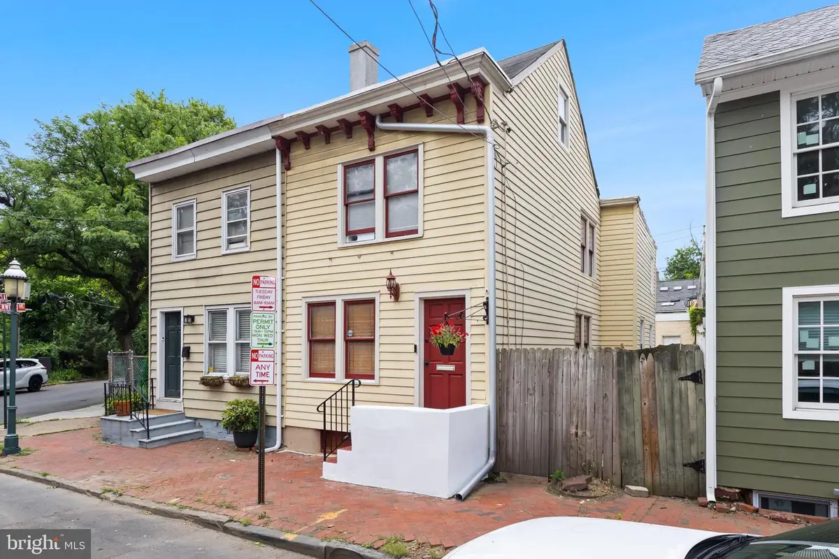 255 Clay St, Trenton, NJ 08611 - #1
