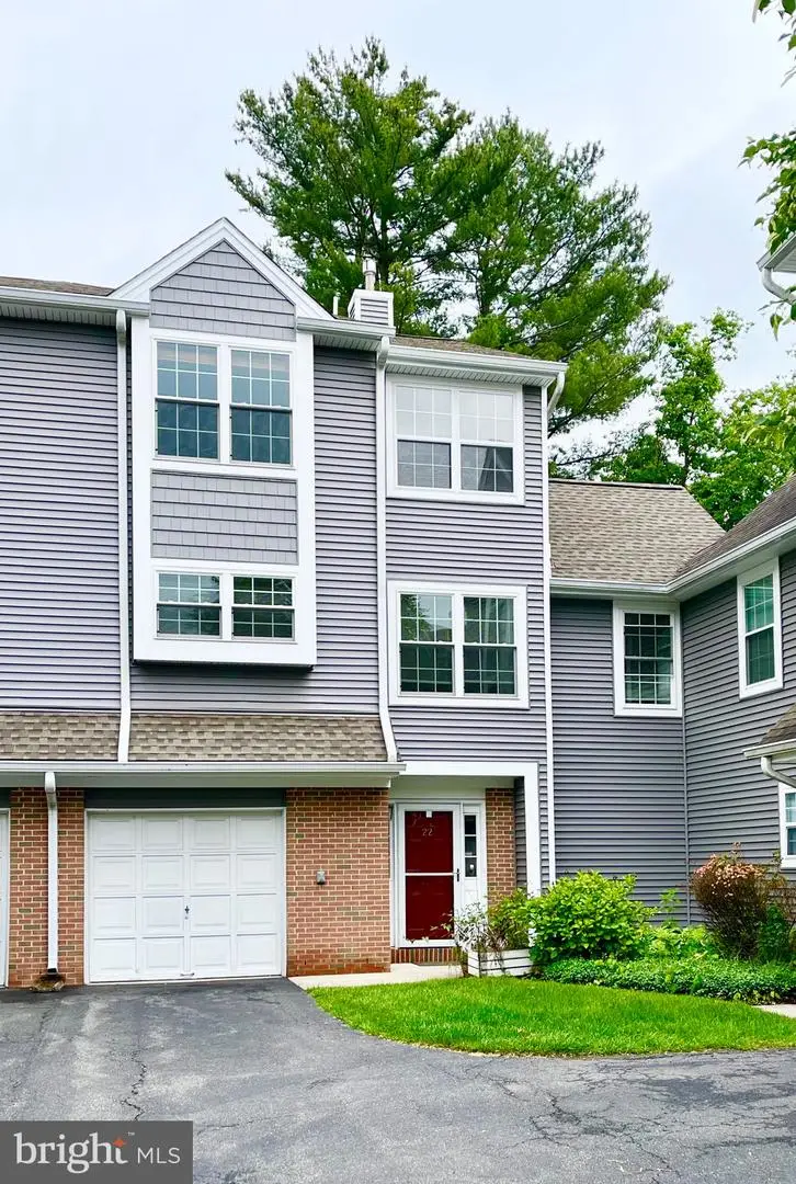 22 Halstead Pl, Princeton, NJ 08540 - #2