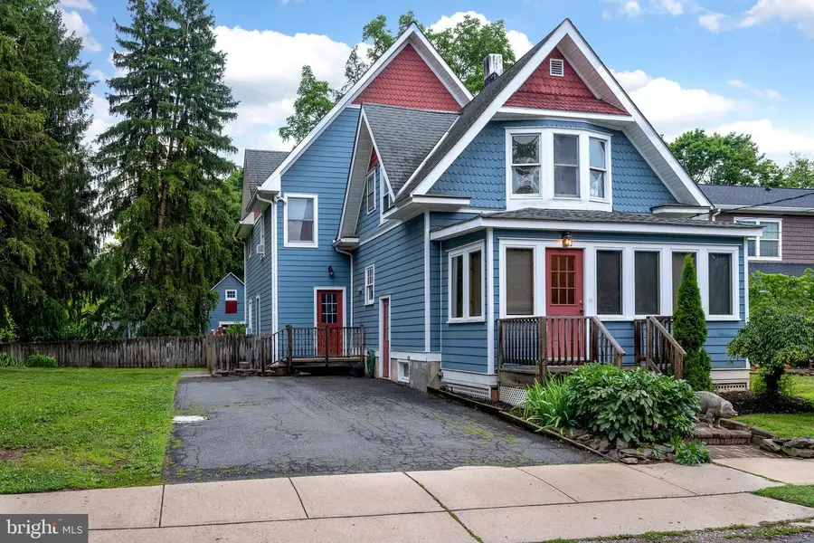 407 Reading St, Pennington, NJ 08534 - #3