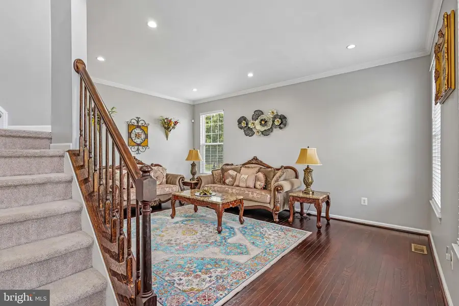 27 Queensboro Ter, Hightstown, NJ 08520 - #2