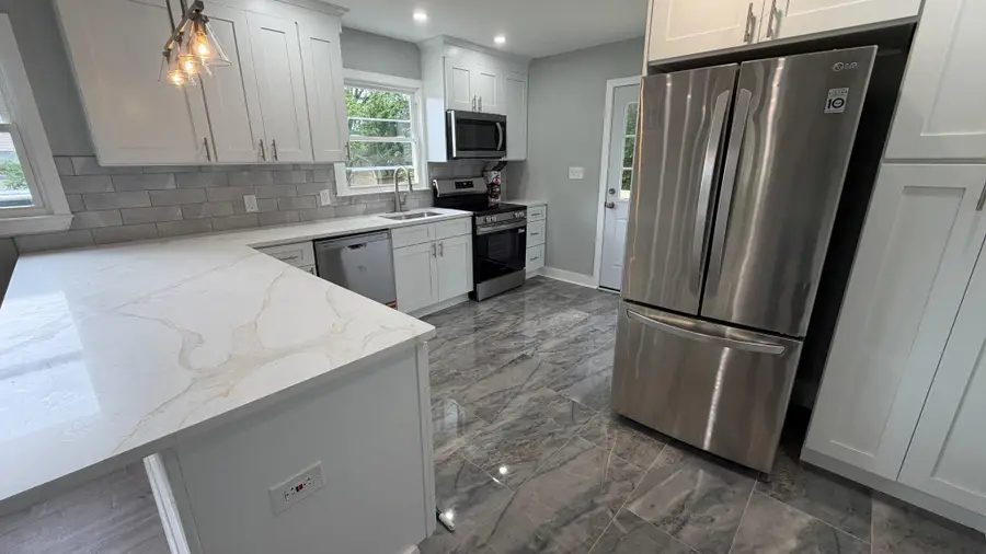111 Louisiana Ave, Ewing, NJ 08638 - #3