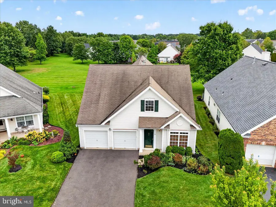 51 Coneflower La, West Windsor, NJ 08550 - #2