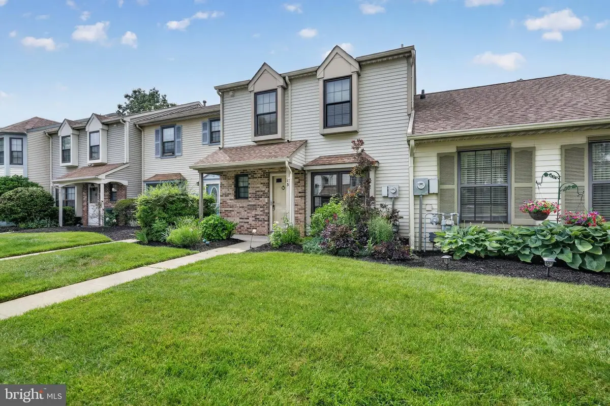 13 Ashford Ct, Robbinsville, NJ 08691 - #1