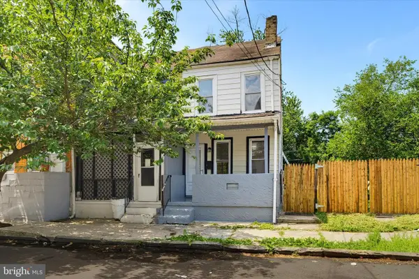 43-1/2 Logan, TRENTON, NJ 08609