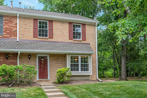 11 Abelia Ct, LAWRENCE TOWNSHIP, NJ 08648