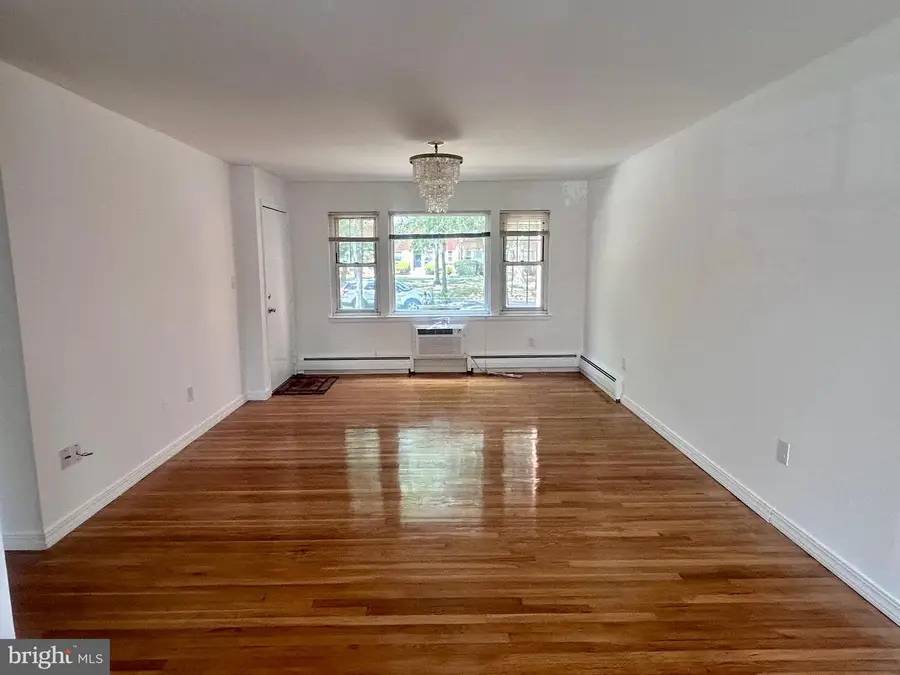121-i The Orchard, East Windsor, NJ 08512 - #3
