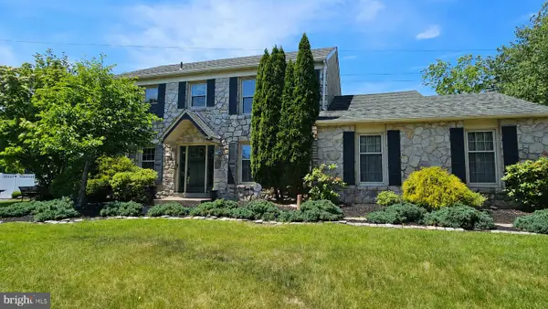 21 Winthrop Rd, LAWRENCEVILLE, NJ 08648