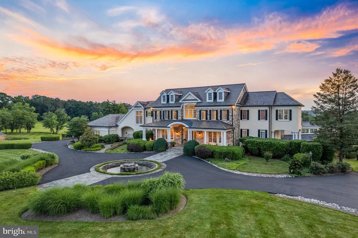 131 Harbourton Woodsville Rd, Lambertville, NJ 08530 - #1