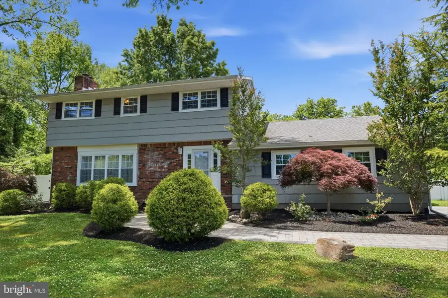 1 Galston Dr, Princeton Junction, NJ 08550 - #3