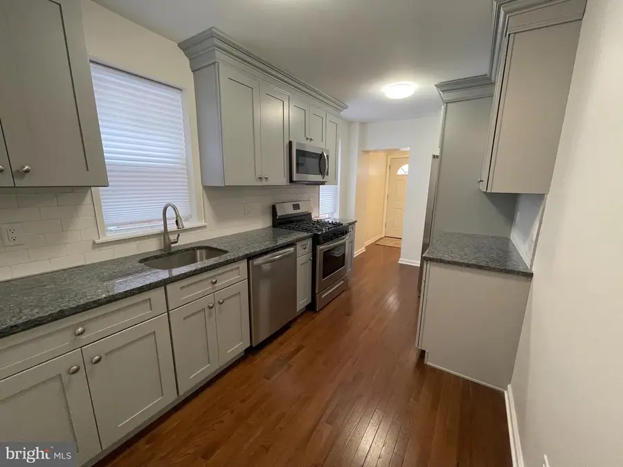 729 Spruce St, Trenton, NJ 08638 - #2