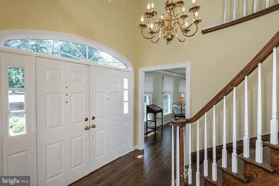 4 Indian Run, Lawrence, NJ 08648 - #2