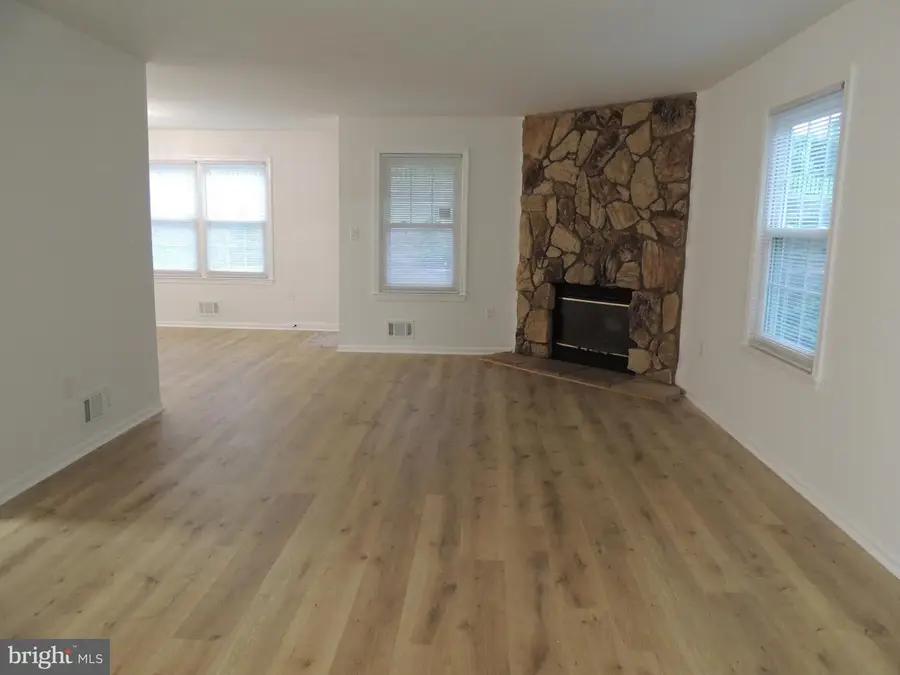 13 Heritage Ct, Ewing, NJ 08628 - #2