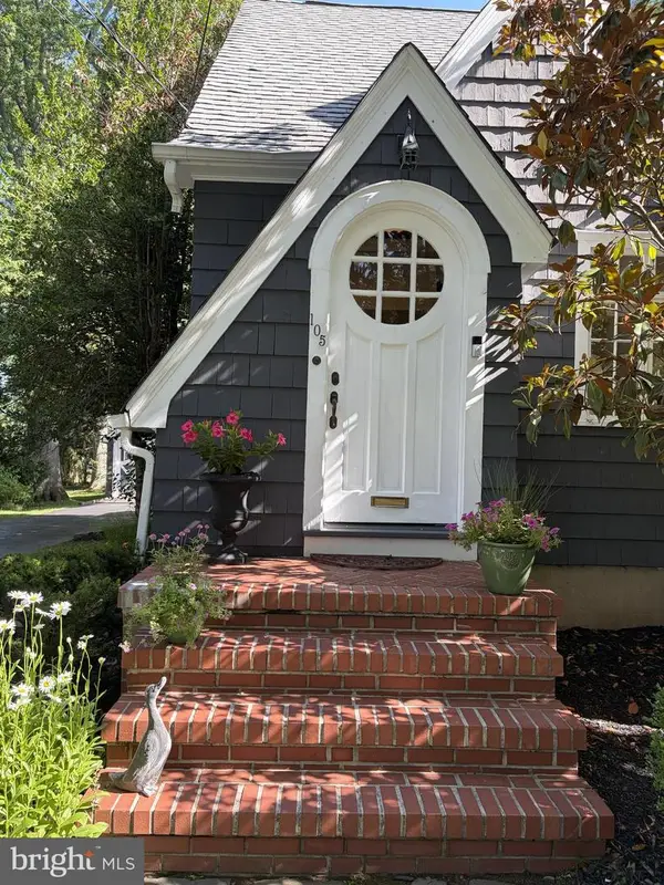 105 Laning Ave, PENNINGTON, NJ 08534
