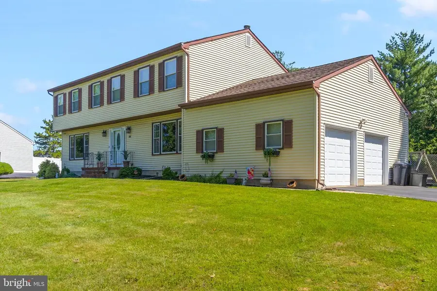 99 Willis Dr, Ewing, NJ 08628 - #3