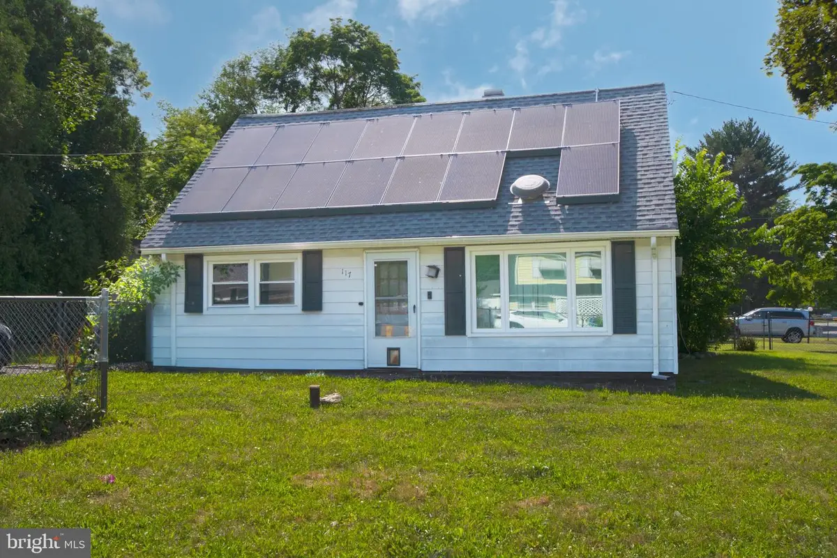 117 Beacon Ave, Trenton, NJ 08618 - #1