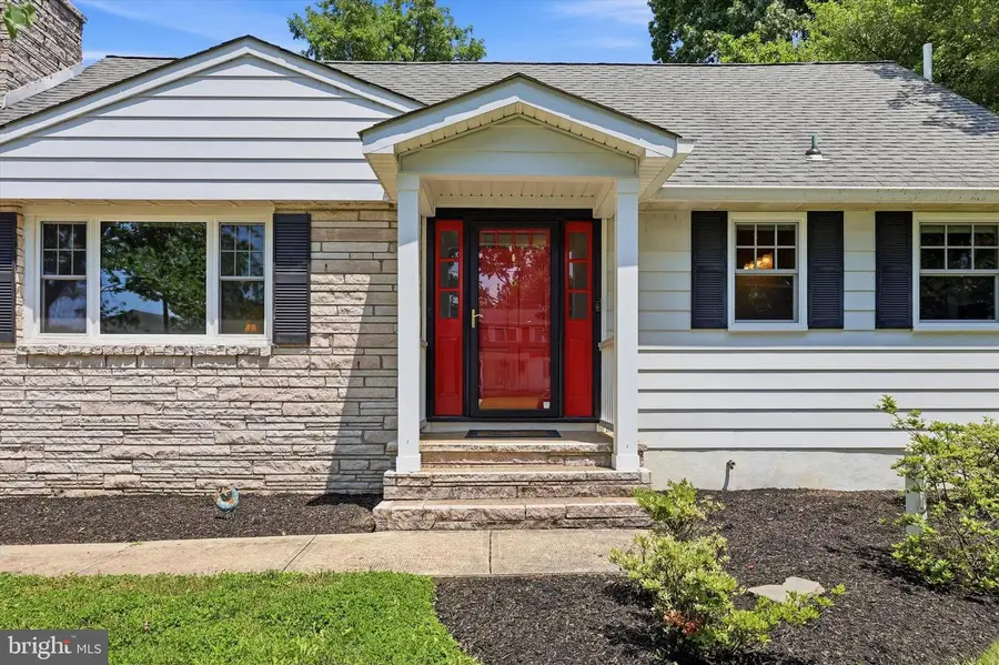 18 Rockland Rd, Ewing, NJ 08638 - #2
