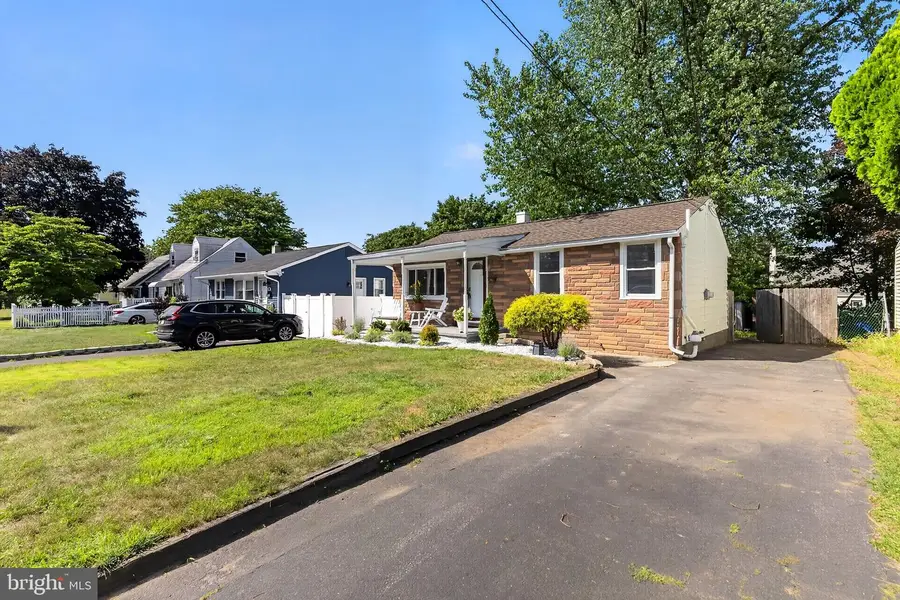 214 Brookside Ave, Ewing, NJ 08638 - #2