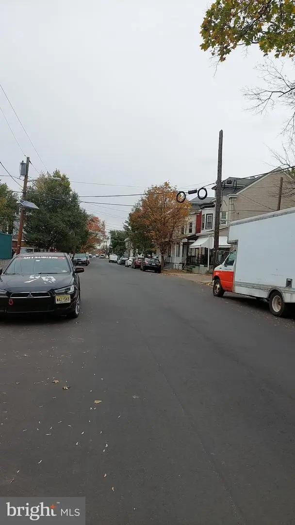 825 Walnut Ave, Trenton, NJ 08609 - #3