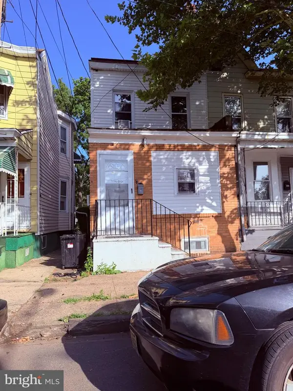 962 Martin Luther King Blvd, TRENTON, NJ 08638