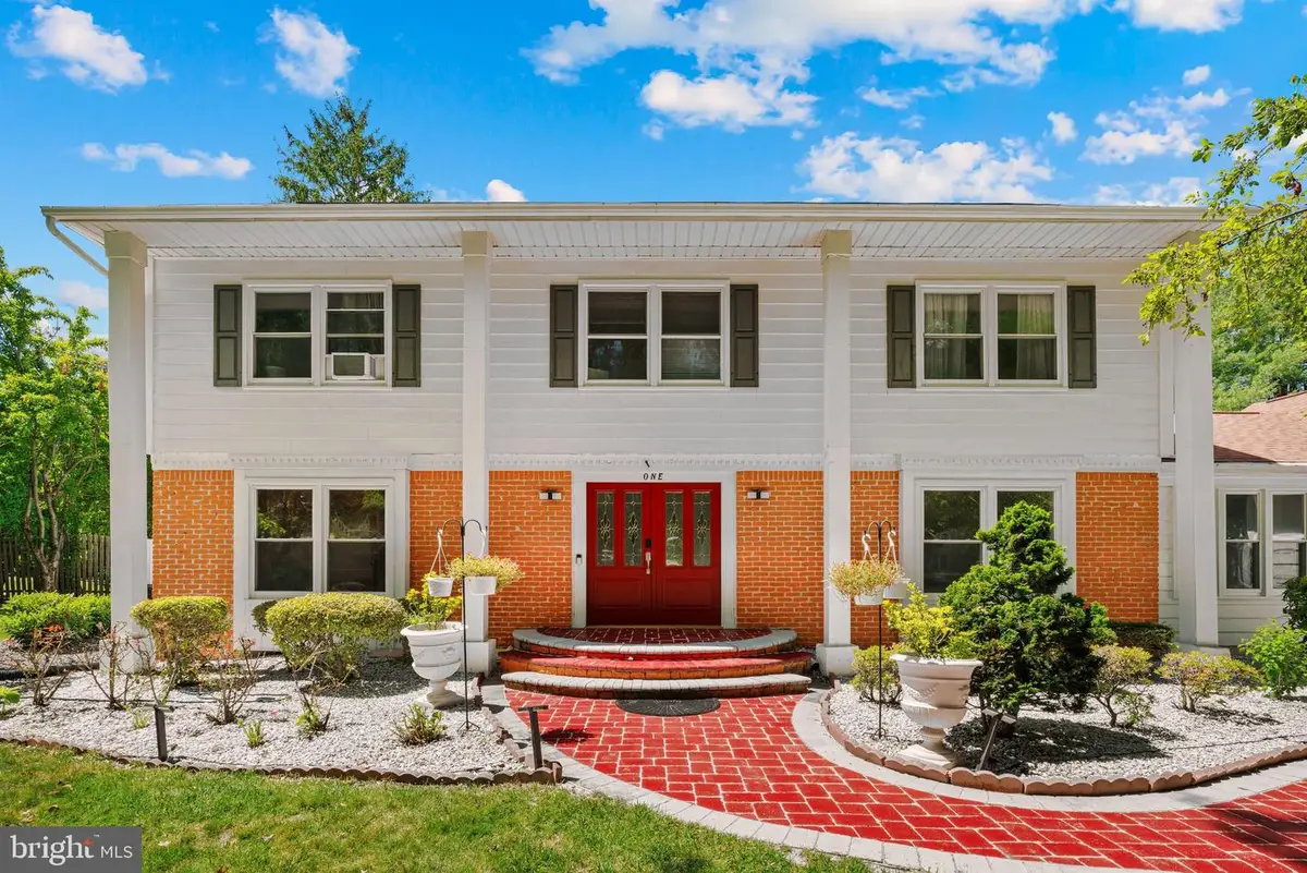 1 W Cartwright Dr, Princeton Junction, NJ 08550 - #1