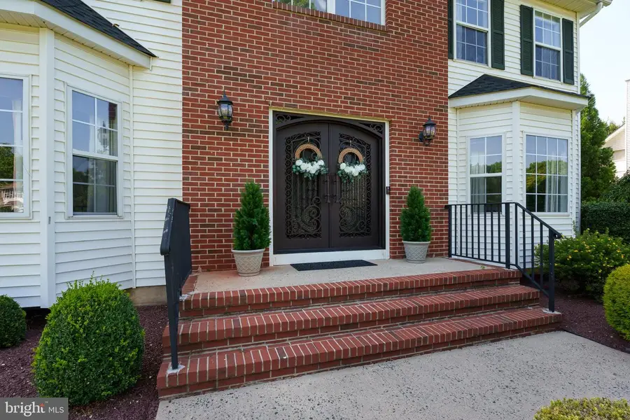 3 Erin Ct, Robbinsville, NJ 08691 - #2