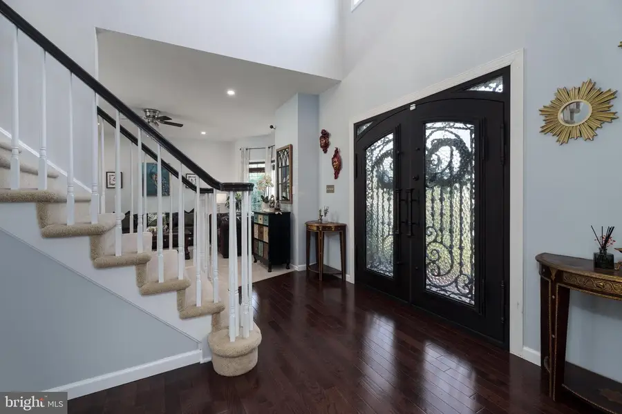 3 Erin Ct, Robbinsville, NJ 08691 - #3