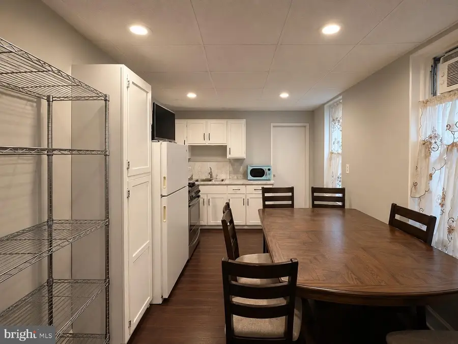 423 Emory Ave, Trenton, NJ 08611 - #3
