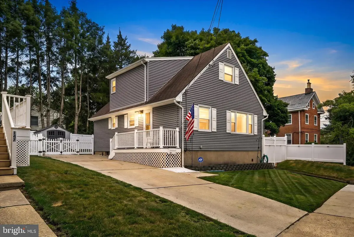 141 Main St, Hamilton, NJ 08620 - #1