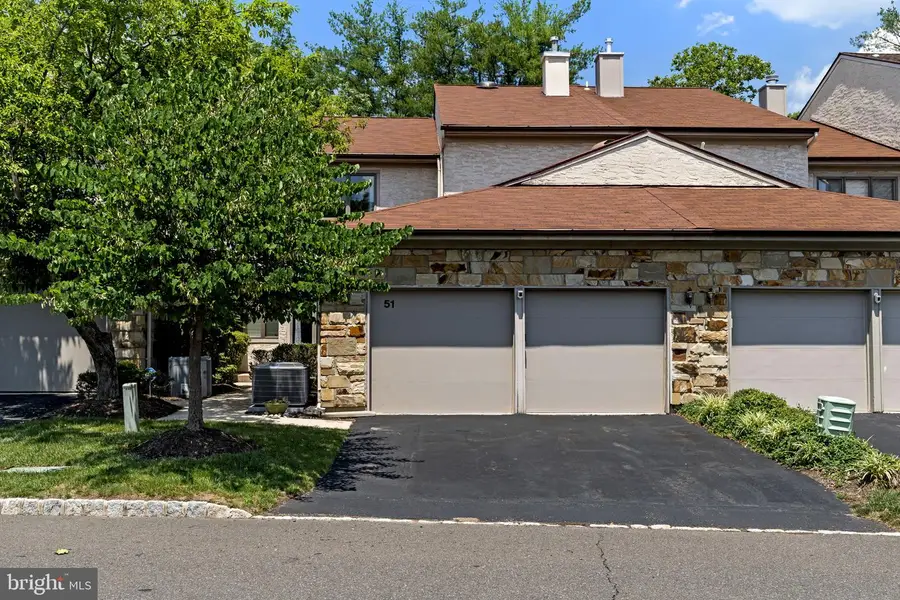 51 Woodmont Dr, Lawrence, NJ 08648 - #2