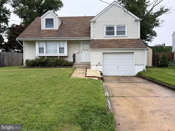 16 Wickom Ave, HAMILTON, NJ 08690