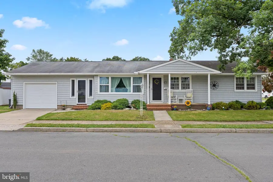 1 Lee Ct, Hamilton, NJ 08619 - #2