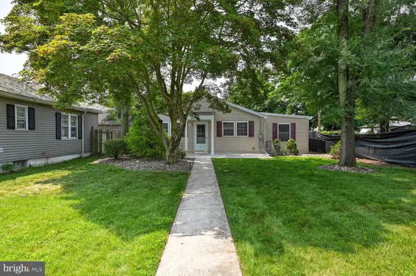 227 Randall Ave, HAMILTON, NJ 08610