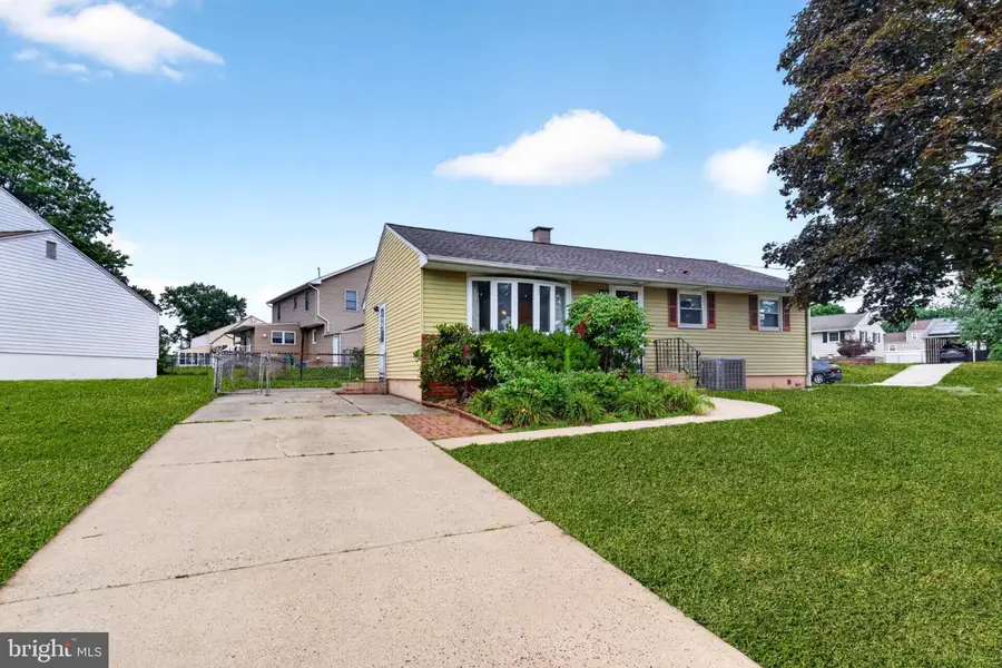 26 Braver Dr, Hamilton, NJ 08610 - #3