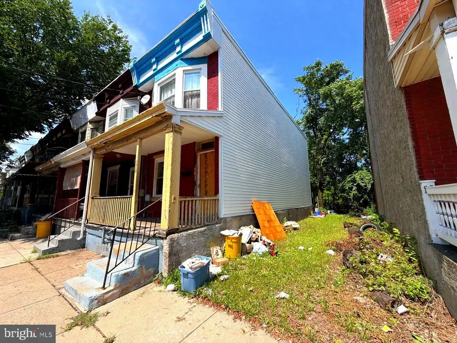 670 Southard St, Trenton, NJ 08638 - #3