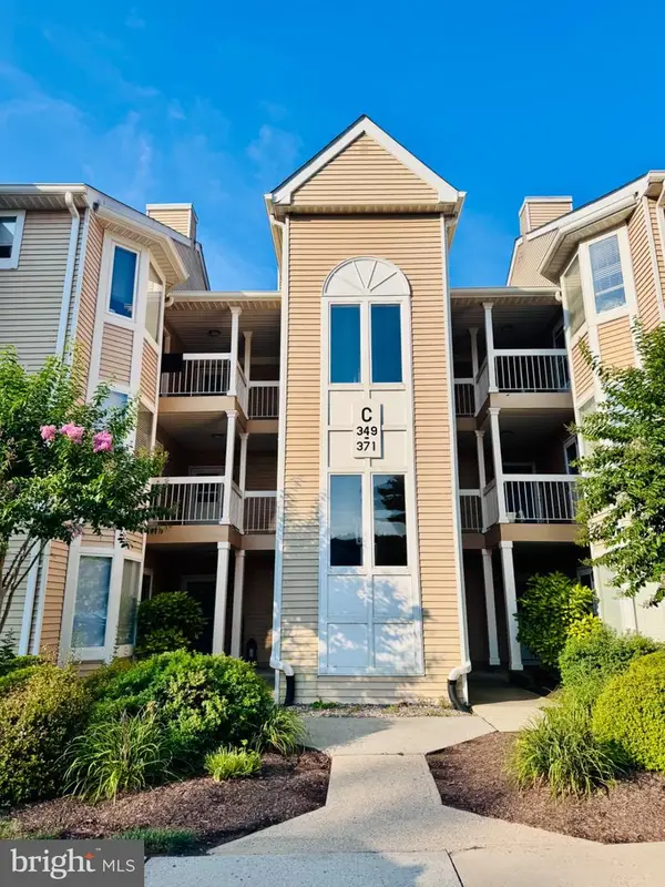 361 Silvia St, EWING, NJ 08628