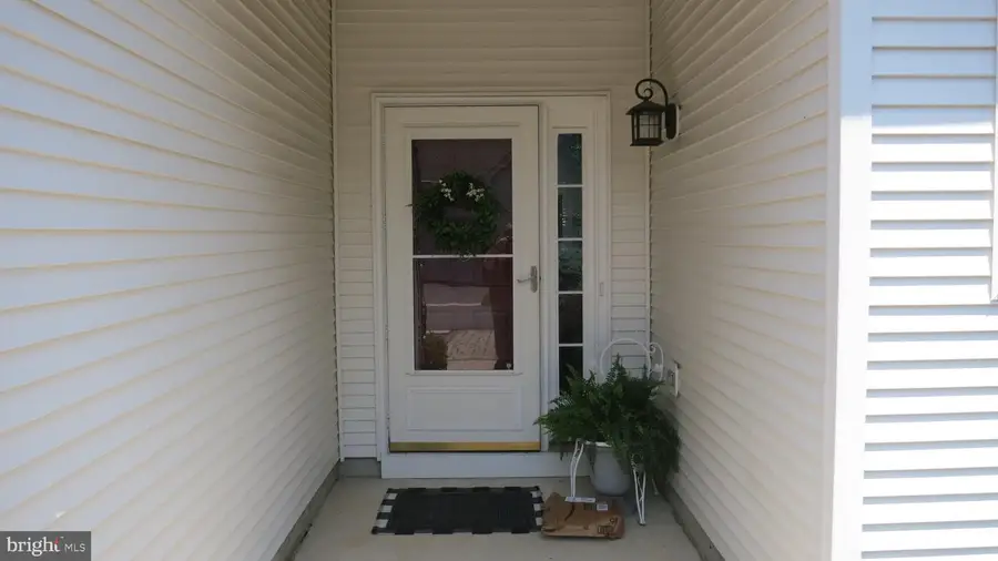 25 Chickadee Way, Hamilton, NJ 08690 - #3