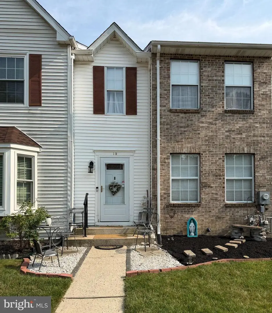 19 N Dunmoor, Hamilton, NJ 08690 - #1