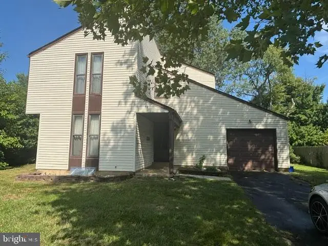 19 Pennington Rd, East Windsor, NJ 08520 - #1