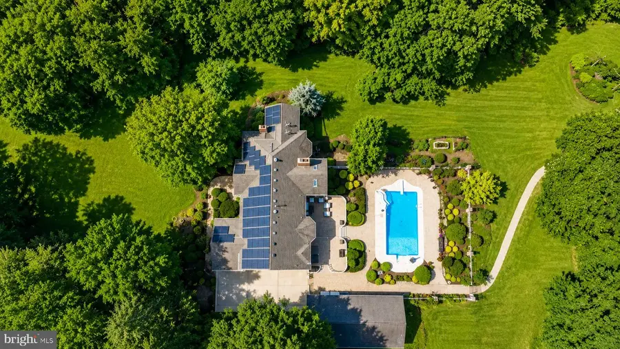 12 Hidden Hollow Dr, Hamilton, NJ 08620 - #3