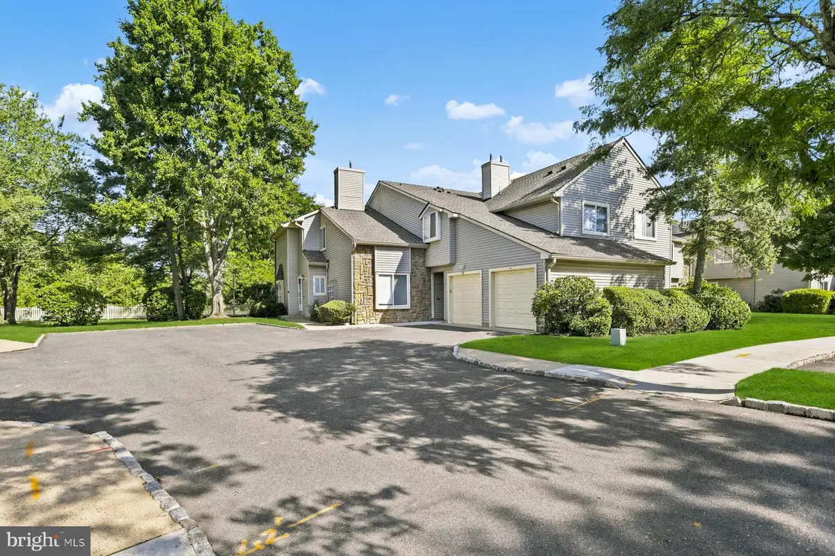 37 Teal Ct, East Windsor, NJ 08520 - #1