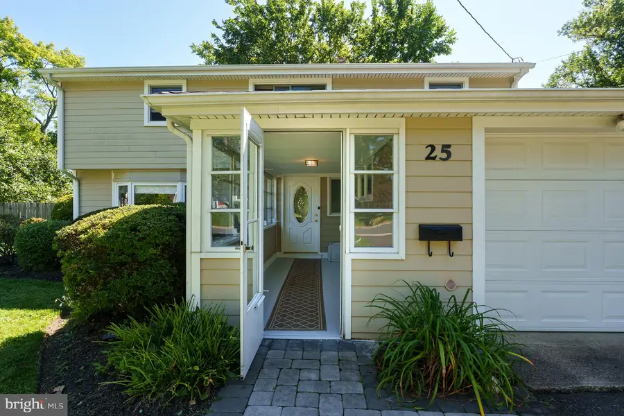25 Hornor Ln, Princeton, NJ 08540 - #2